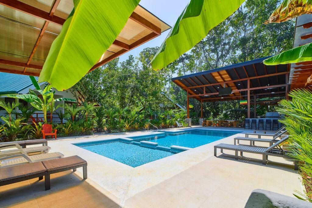 Casa Kristel - Exquisite Villa Getaway Puerto Viejo de Talamanca Exterior foto